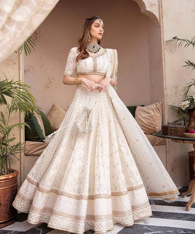 Shop Designer Bridal Lehengas Choli Online At Best Price. | Samyakk